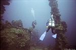 divers on wreck